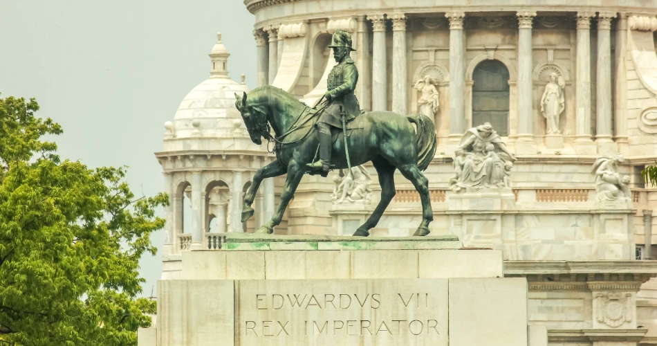 Meneroka Kala Ghoda. Daerah Seni dan Budaya Mumbai