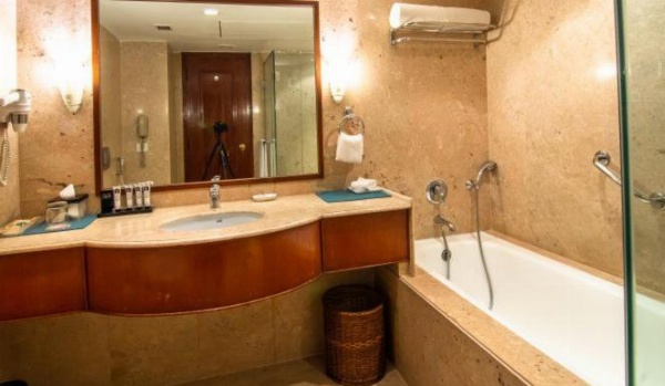 The Lalit Mumbai image 56